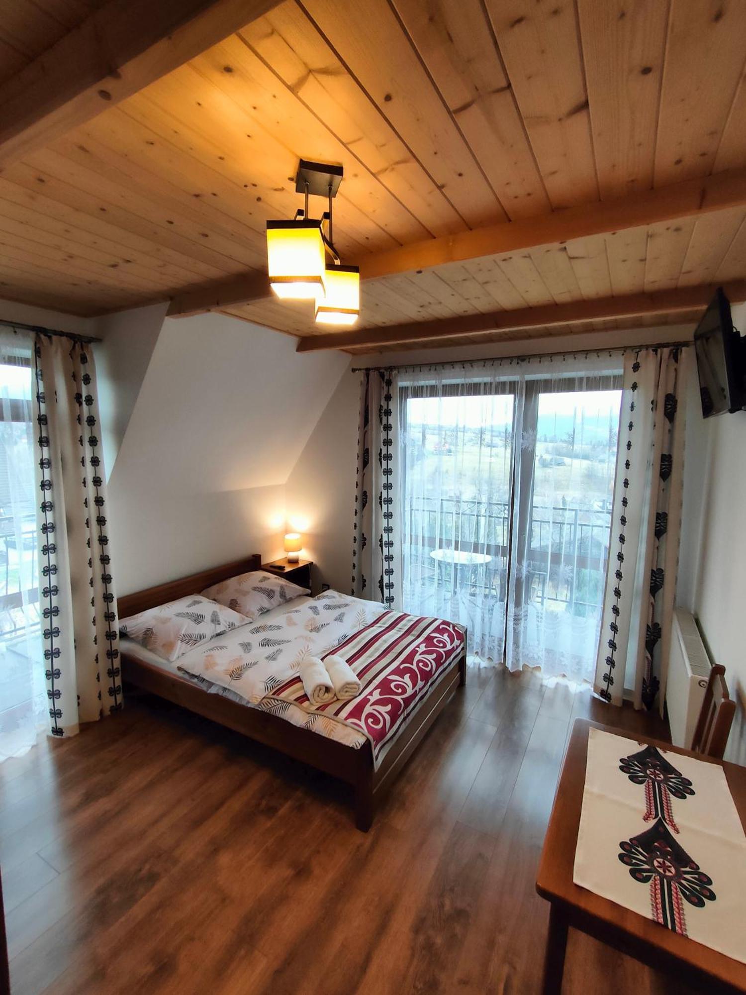 Pokój Dwuosobowy typu Deluxe z balkonem